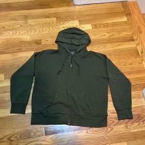 Green Sweatshirt